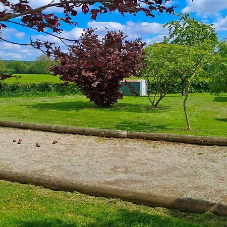 Gite De La Tuilerie Des Garandons Saint-Menoux Eksteriør bilde